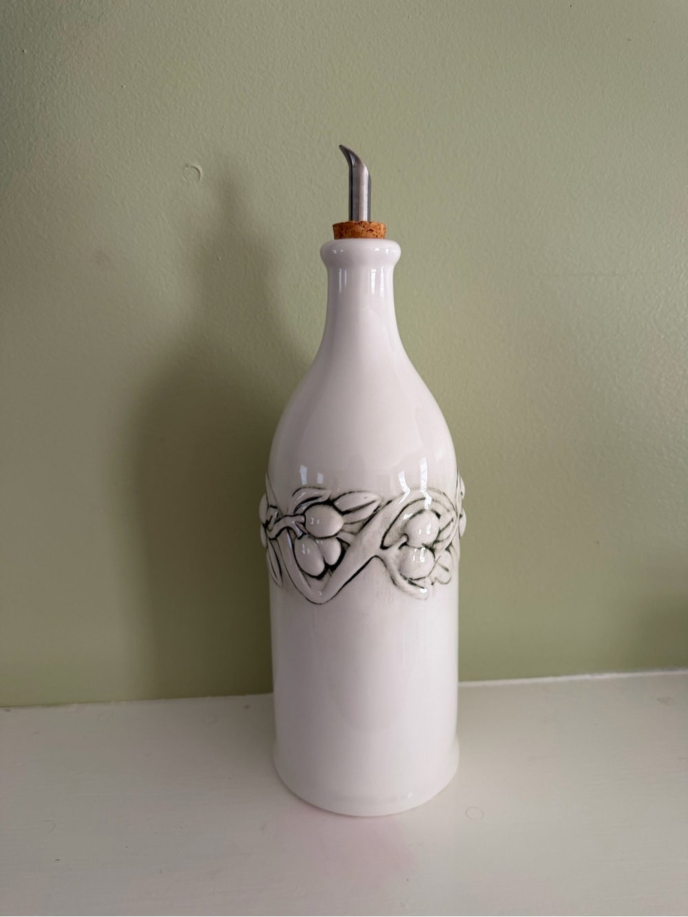 Modern farmhouse cottagecore kitchenware oil or vinager dispenser